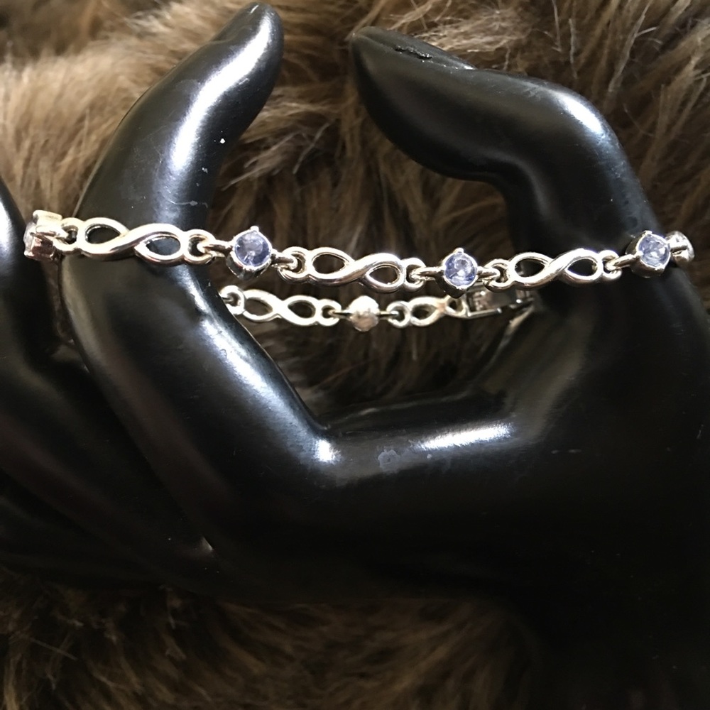 Vintage Avon silver plated blue crystal bracelet